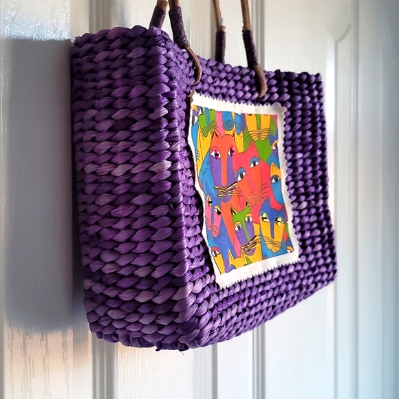 Lauren Burch Sun and Sand Purple Straw Handbag - Picture 6 of 10